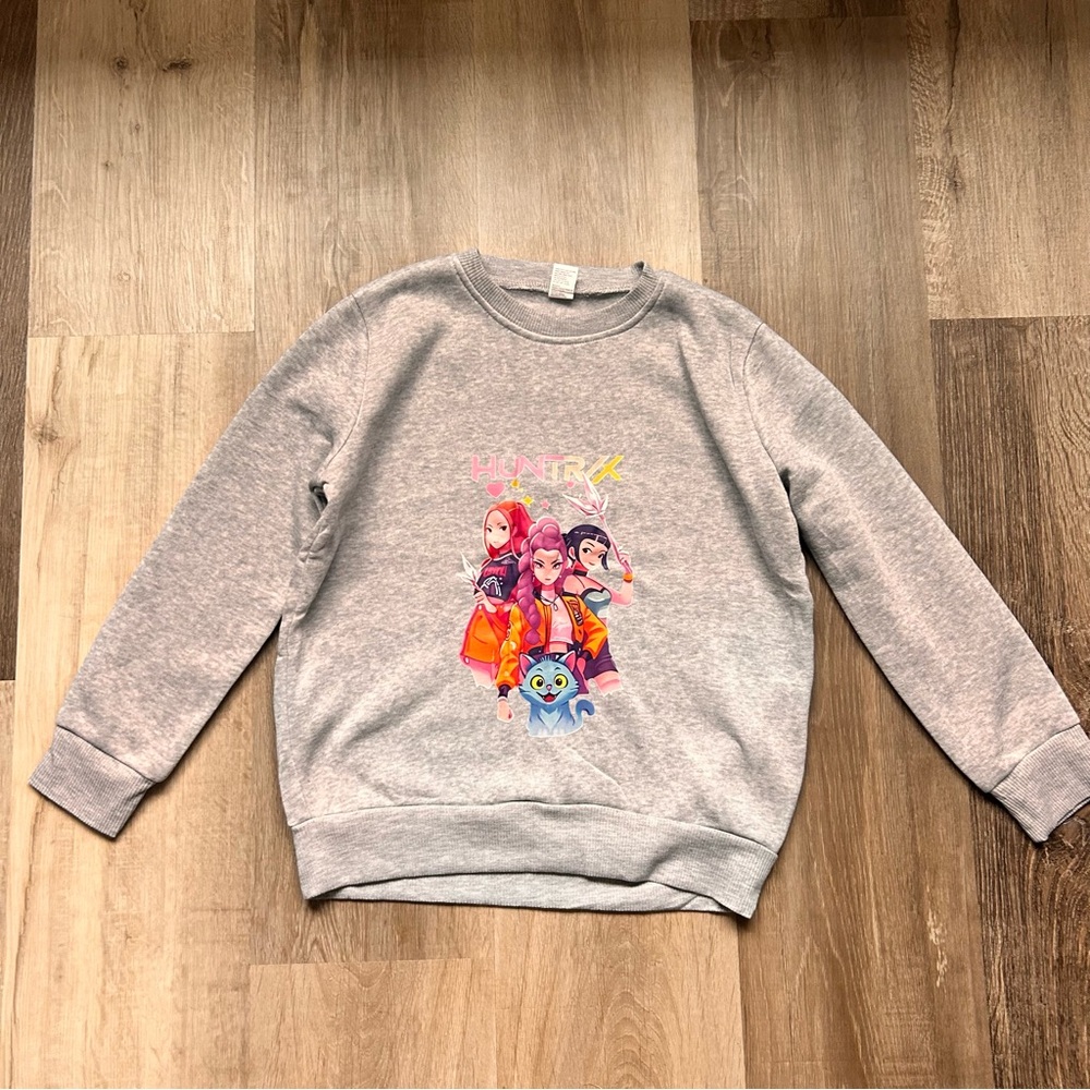 Gray Huntrx Sweatshirt